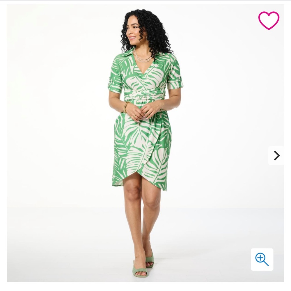 NWT LB70 Lloyd Boston M Green and White Tropical Wrap Dress